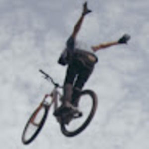 Meet your Posher, Daxxax